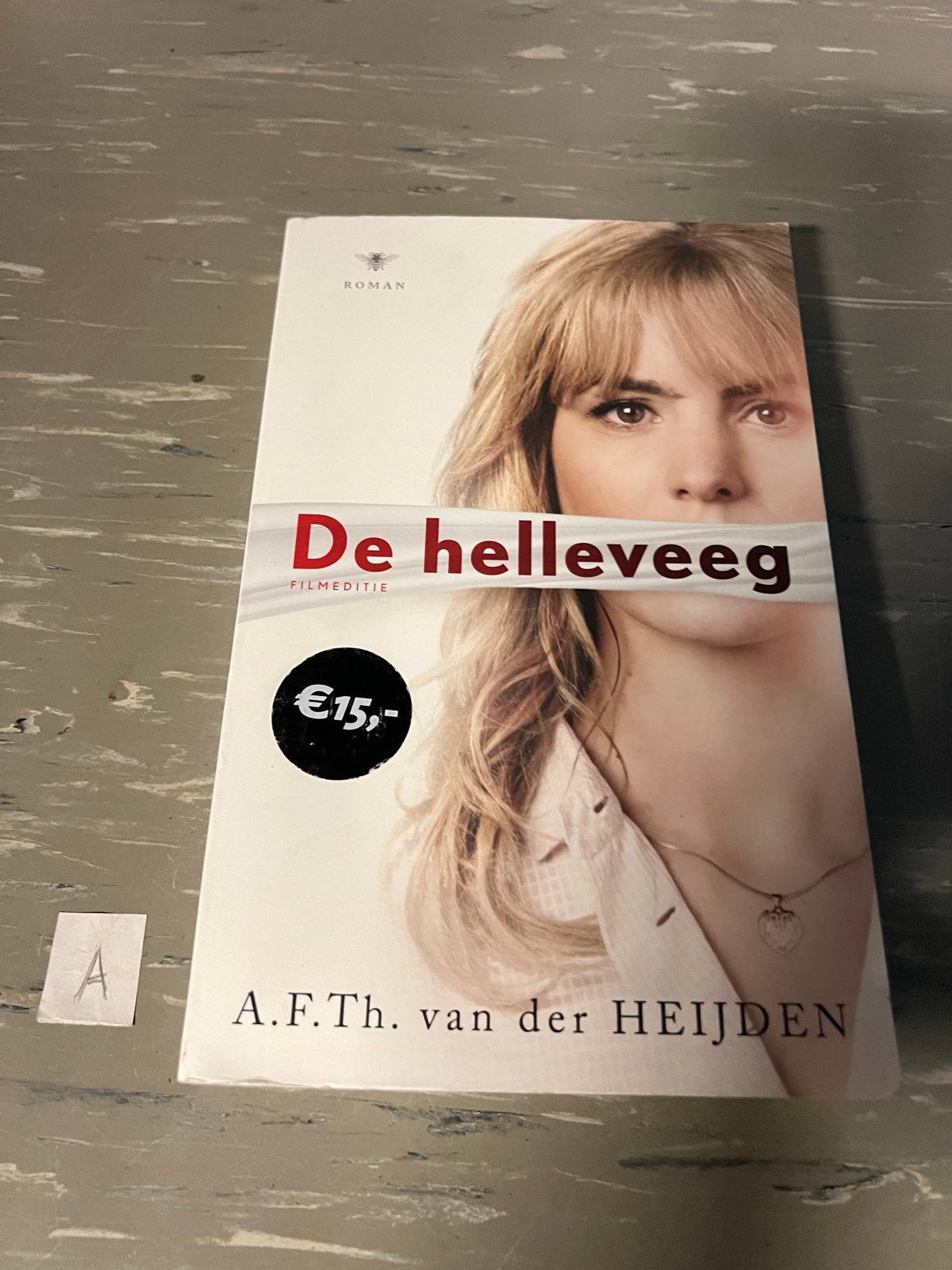 De helleveeg - A.F.Th. van der Heijden (Filmeditie), Ophalen of Verzenden, Zo goed als nieuw, Nederland