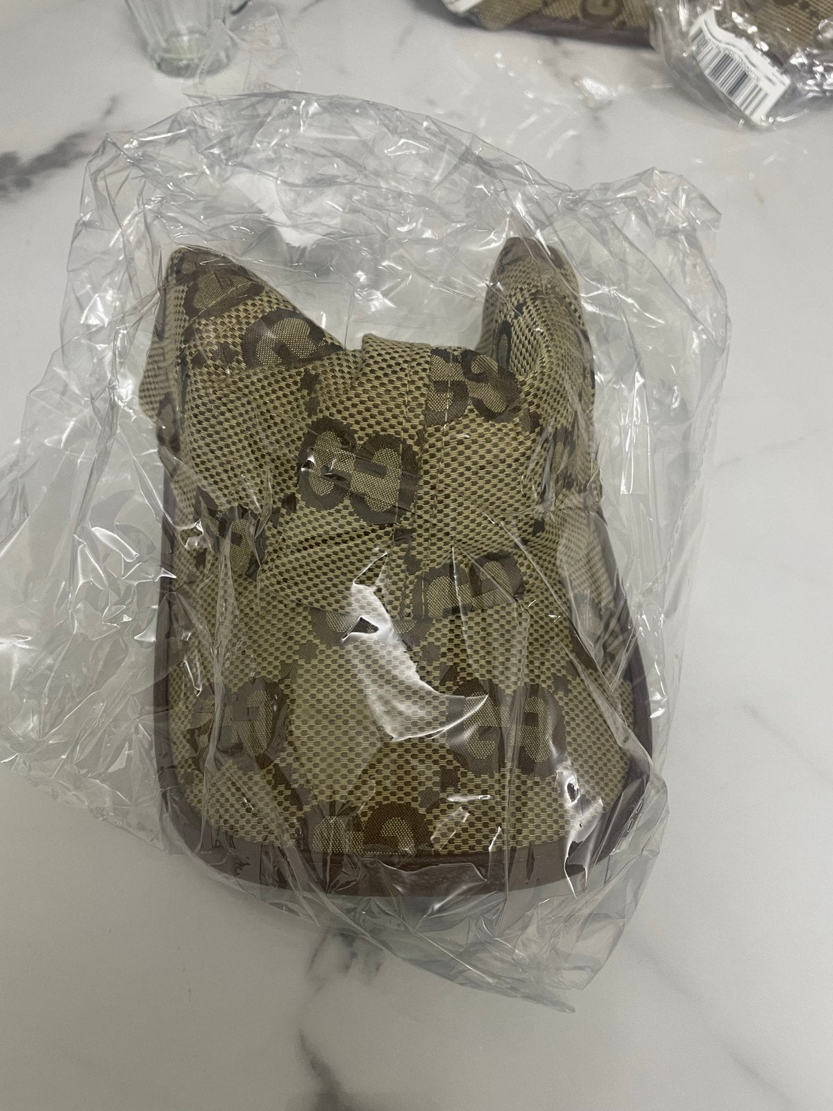 Gucci Pet - Nieuw met GG-patroon, Kleding | Dames, Ophalen of Verzenden, Nieuw, One size fits all, Pet