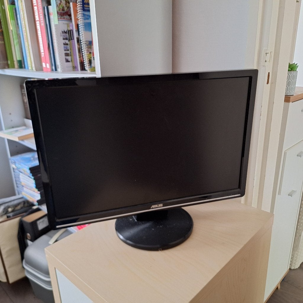 Asus VW223 Zwart Computer Beeldscherm (2008), Computers en Software, Monitoren, Ophalen, Gebruikt, Kantelbaar, Overige typen