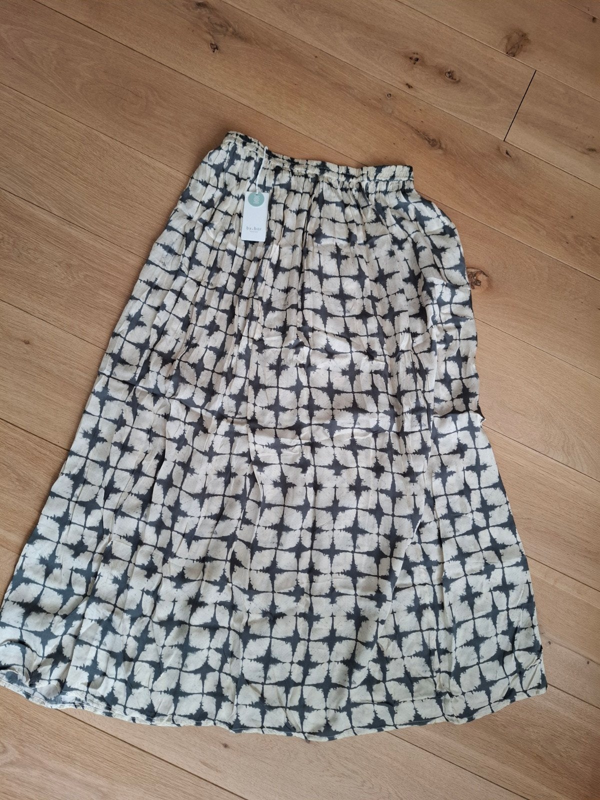 NIEUWE prachtige rok van By-Bar mt L, Kleding | Dames, By bar, Meerkleurig, Maat 42/44 (L), Nieuw