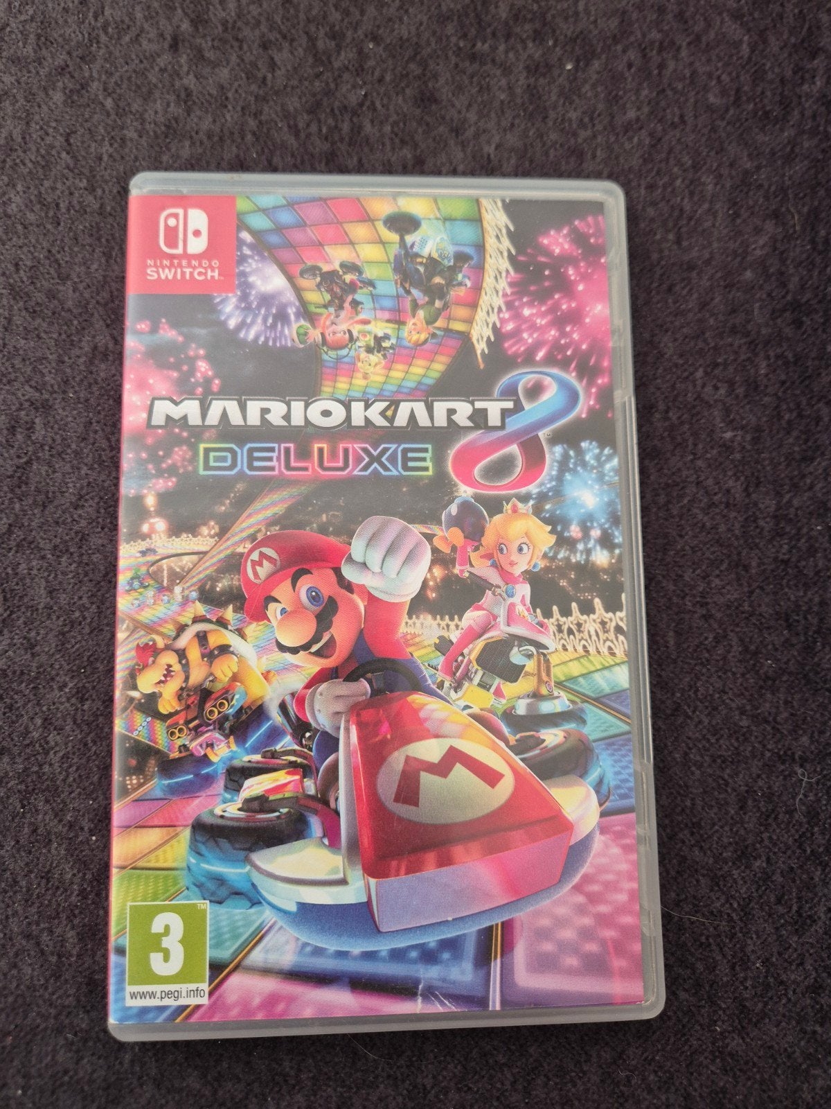 Mario Kart 8 Deluxe - Nintendo Switch, Racen en Vliegen, Ophalen of Verzenden, Zo goed als nieuw, Eén computer