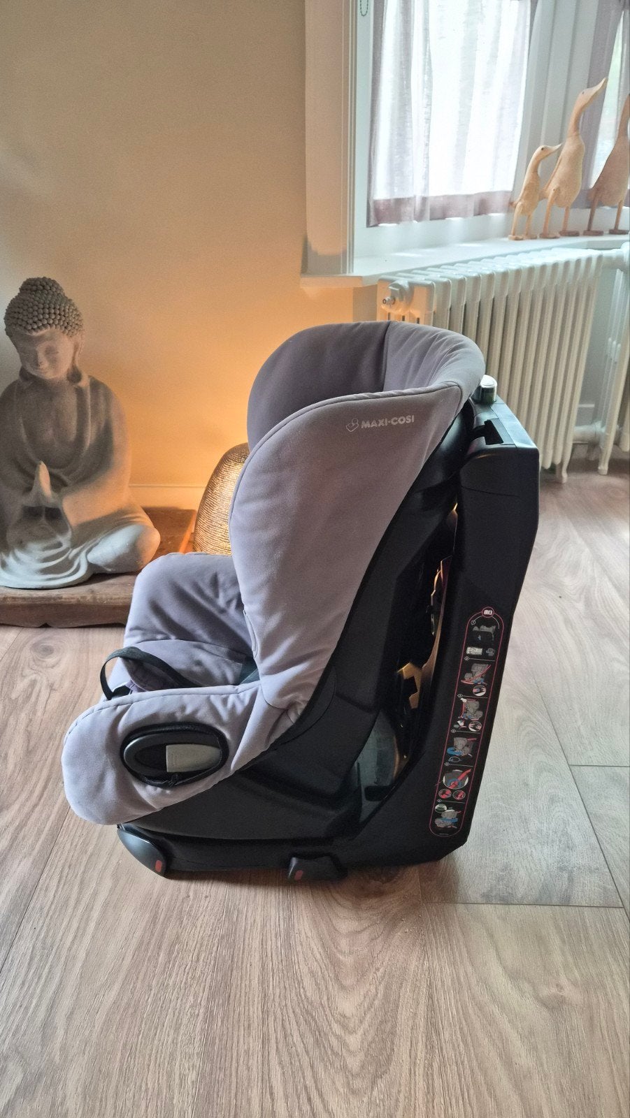 ** Maxi-Cosi AxissFix autostoeltje draaibaar **, Ophalen, Gebruikt, 9 t/m 18 kg, Maxi-Cosi