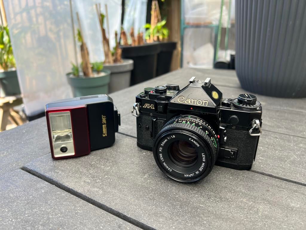 Canon A-1 + 50mm lens + Speedlite 244, Ophalen of Verzenden, Zo goed als nieuw, Spiegelreflex, Canon