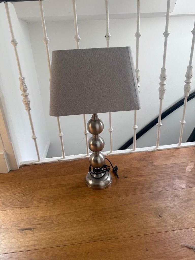Design Lamp, Ophalen