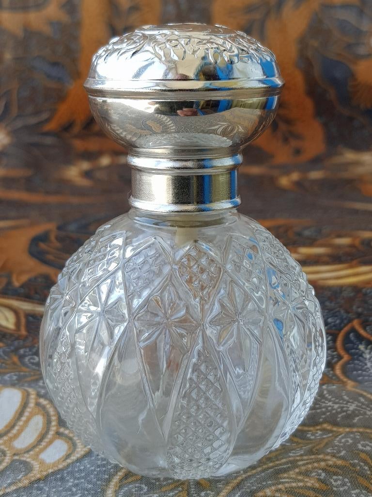 Mooie oude vintage parfum verstuiver uit Frankrijk 9,3 cm., Ophalen of Verzenden