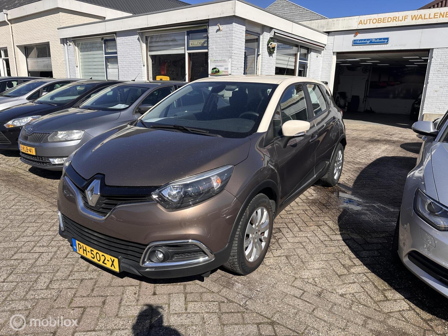 Renault Captur 0.9 TCe Dynamique, Voorwielaandrijving, Gebruikt, 49 €/maand, Handgeschakeld