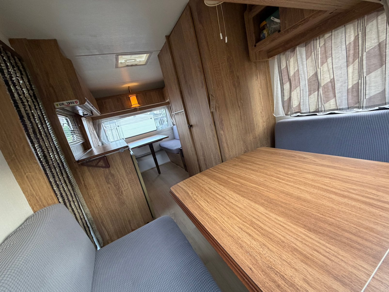 Zeer nette Home Car 44 uereka Met zgan voortent/luifel(2022), Home-car, Schokbreker, Treinzit, Particulier