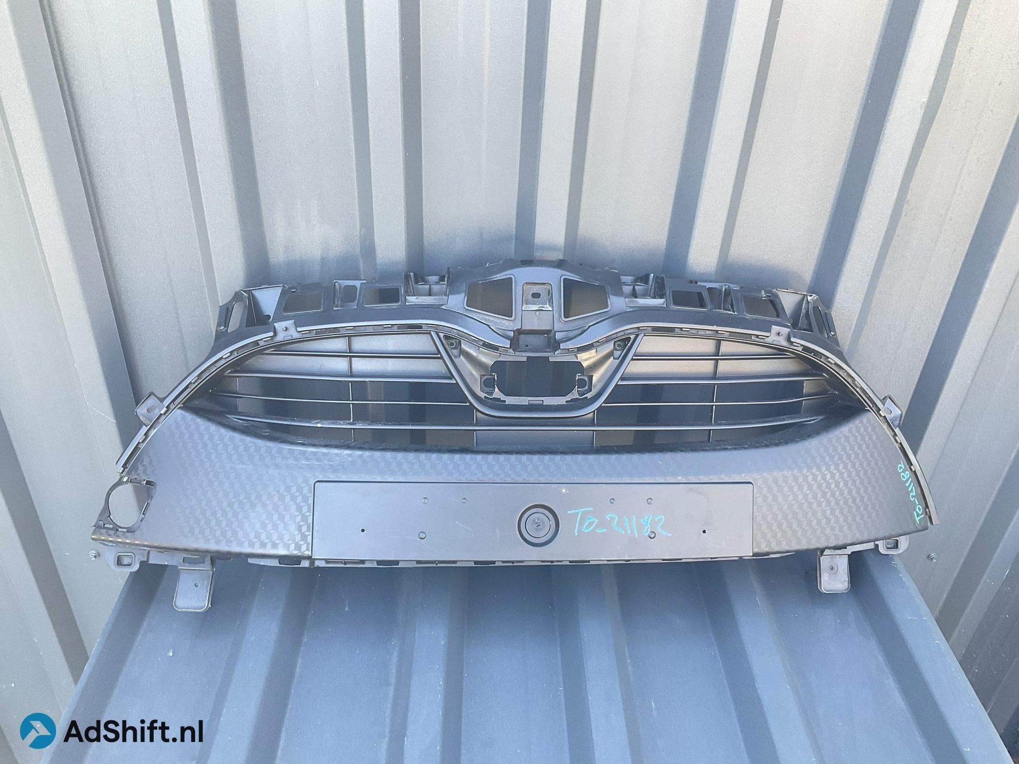 BUMPER GRILL Toyota Yaris atrapa 53101-K0010 GRIL TO 21182
