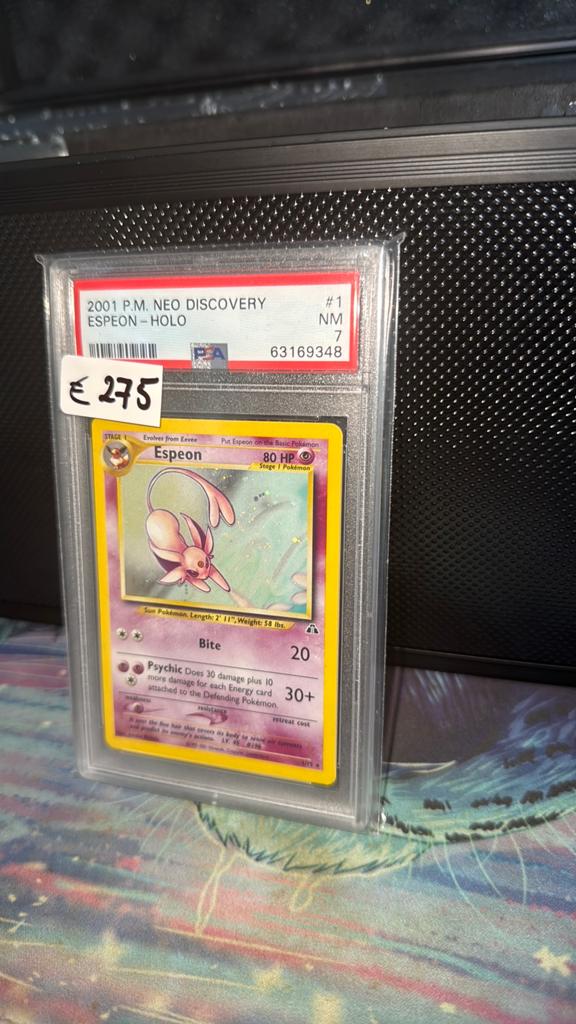 Espeon holo neo psa 7, Hobby en Vrije tijd, Verzamelkaartspellen | Pokémon, Ophalen of Verzenden, Zo goed als nieuw