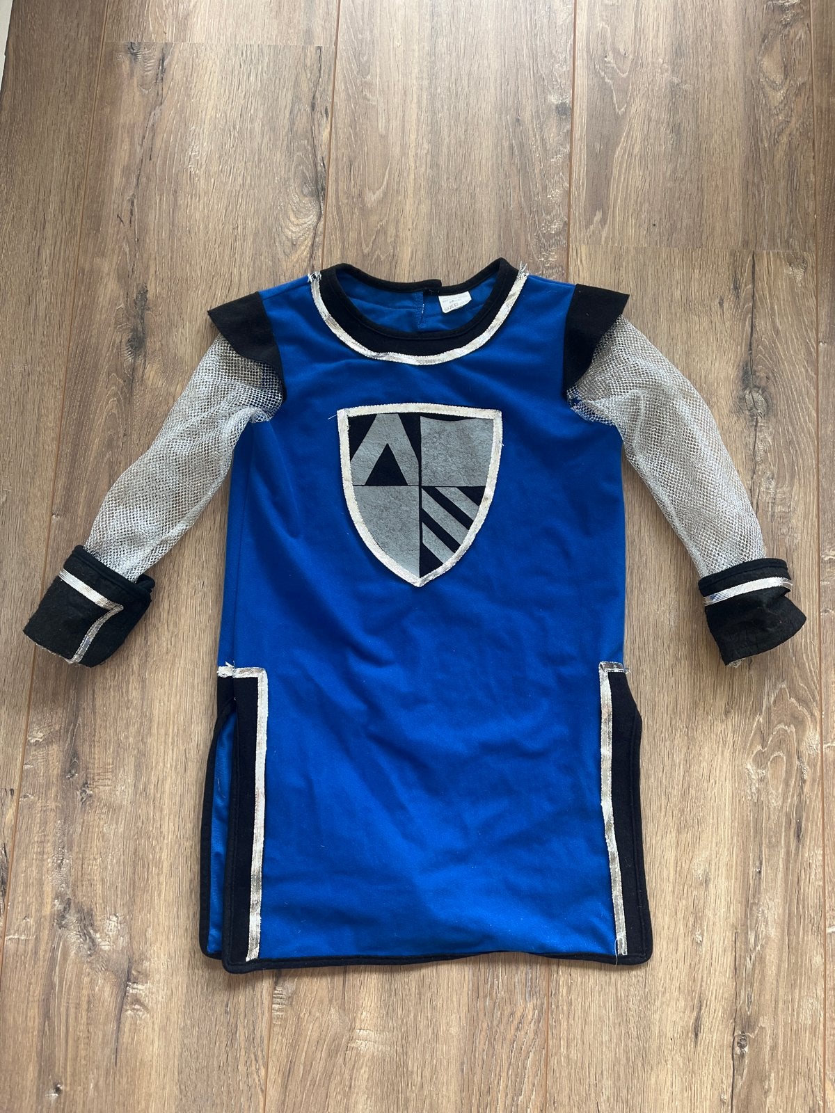 Ridderpak met ridderhelm - Maat 122-128, Ophalen, Gebruikt, 122 t/m 128, Jongen