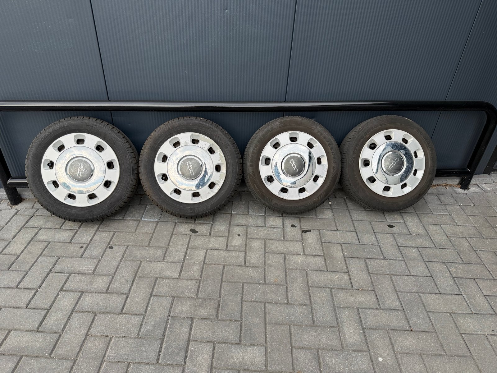 Fiat 500 wielen met goede banden, Auto-onderdelen, Banden en Velgen, Ophalen, 14 inch, Gebruikt, 175 mm