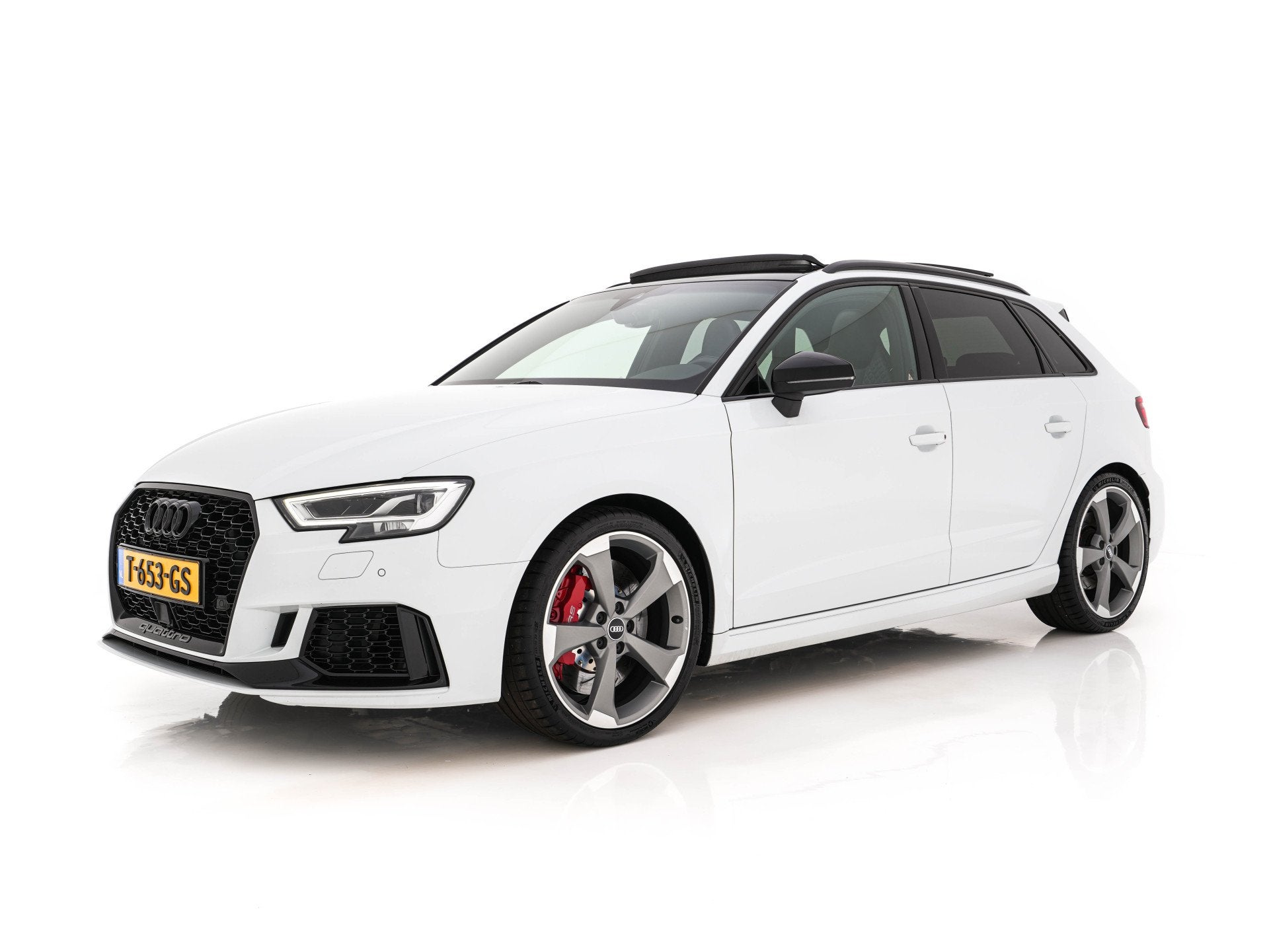 Audi RS3 Sportback 2.5 TFSI quattro *RS-SEATS | PANO | ADAPT, Automaat, Gebruikt, RS3, Wit
