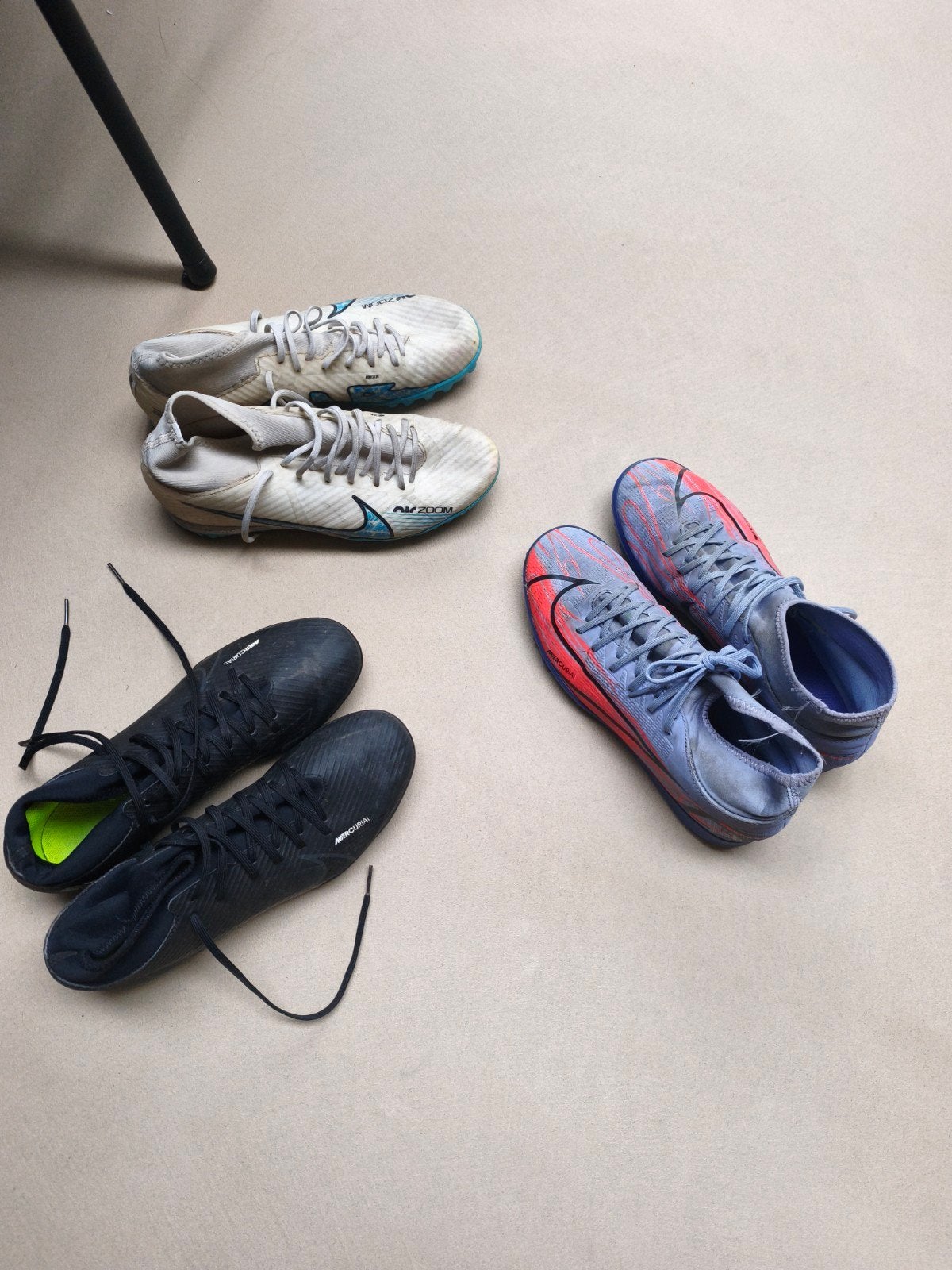 Voetbalschoenen Nike Mercurial en Zoom (3 paar), Ophalen, Gebruikt, Maat XS of kleiner, Schoenen