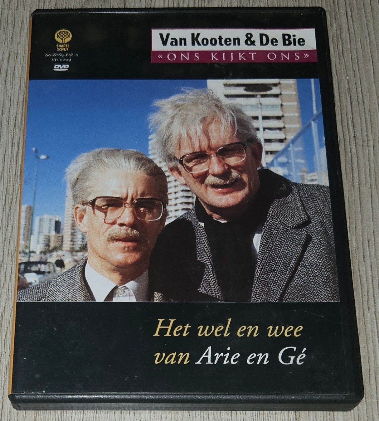 Van Kooten & De Bie - Ons Kijkt Ons (DVD), Alle leeftijden, Nederlands, Komedie, Complete serie
