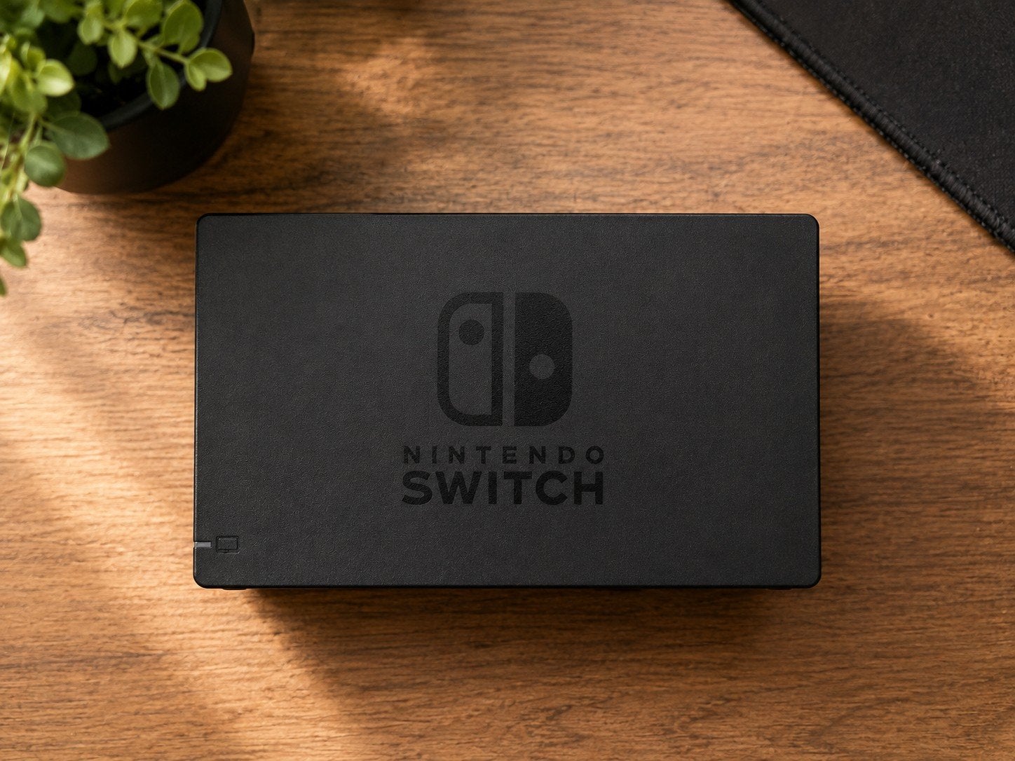 Nintendo Switch Dock, Gebruikt, Ophalen of Verzenden, Zonder controller, H