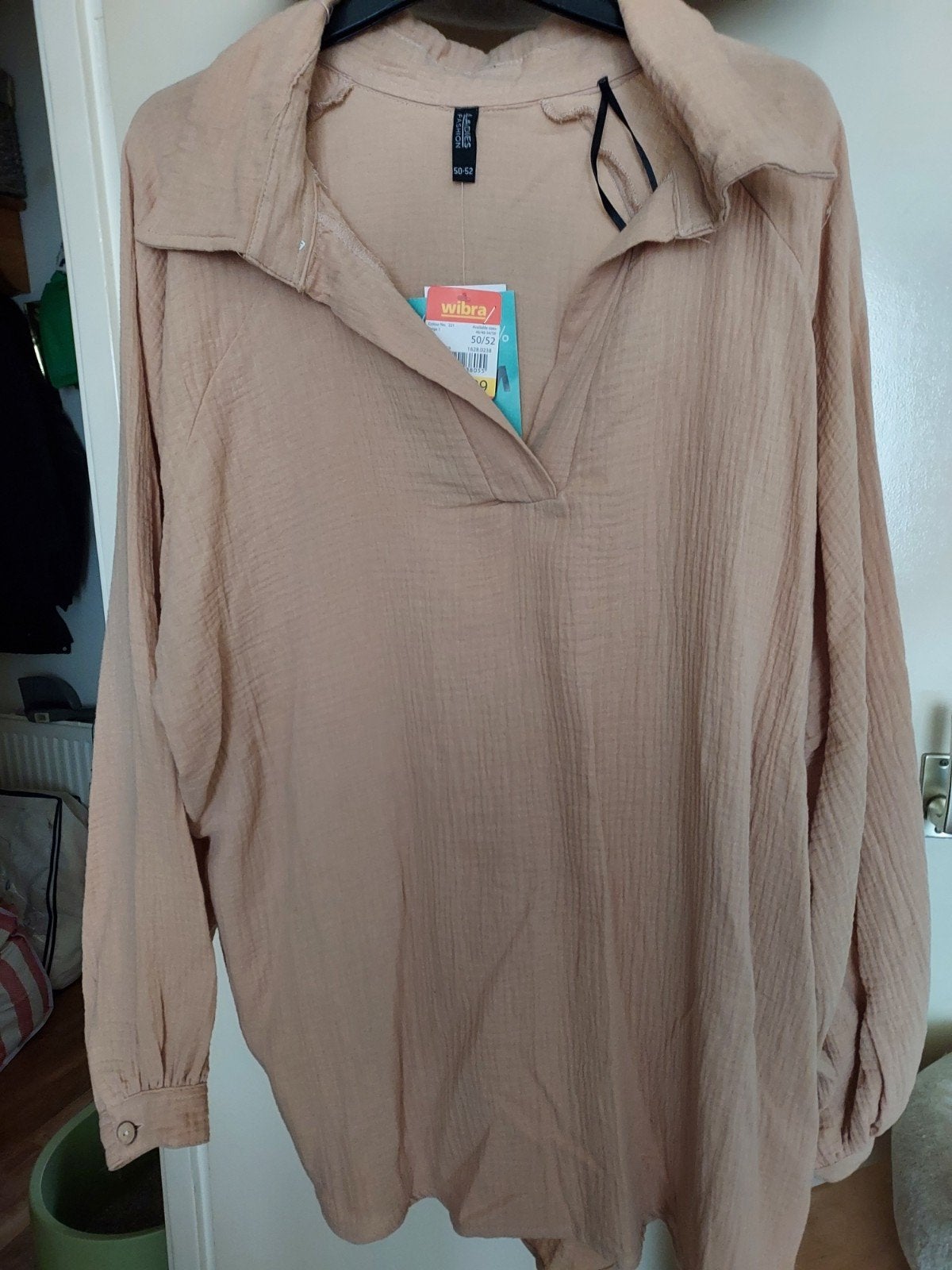 Nieuwe beige blouse maat 50/52 van Wibra, Ophalen, Beige, Maat 46/48 (XL) of groter, Nieuw