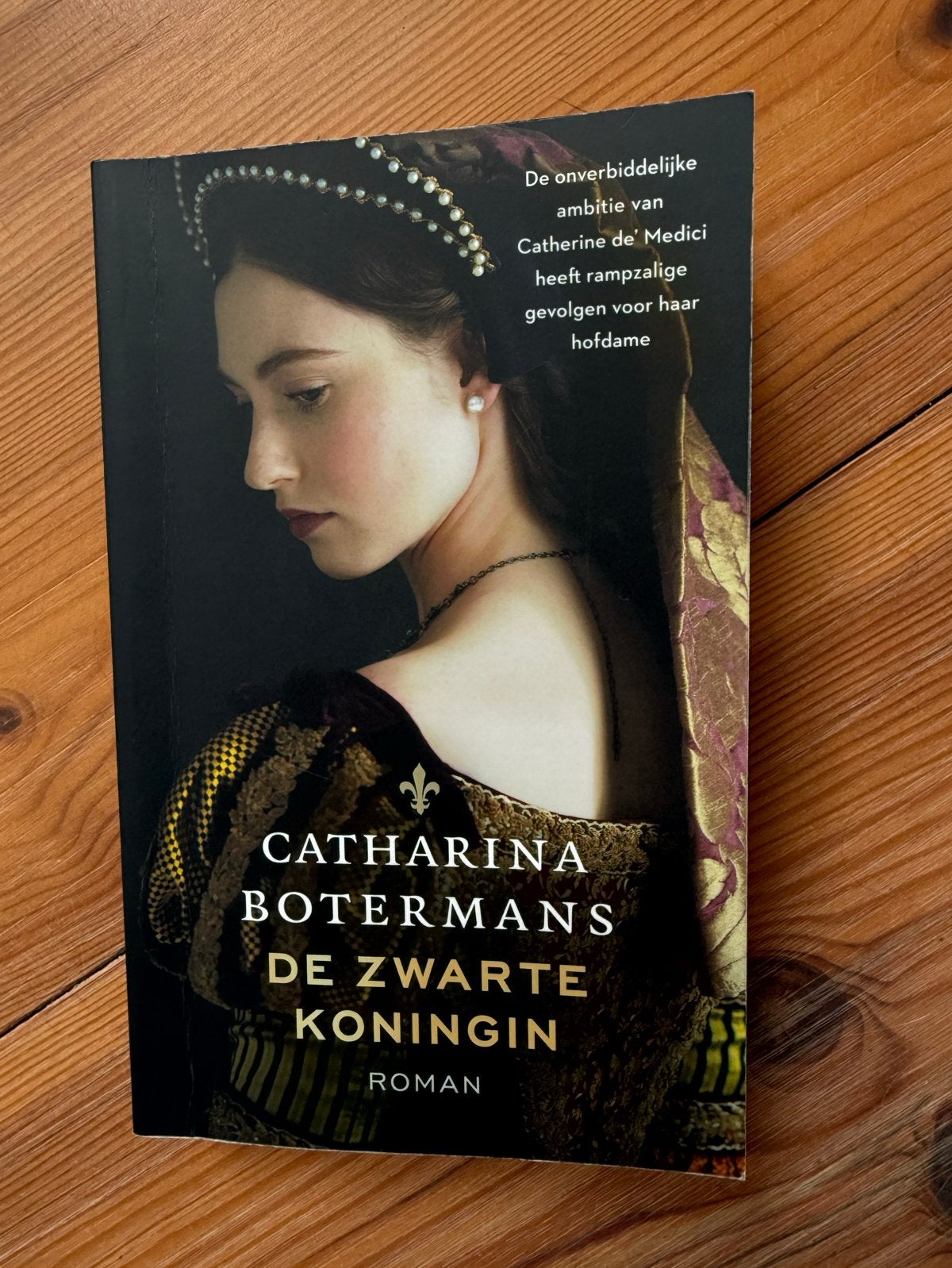 Catharina Botermans - De Zwarte Koningin (Roman), Ophalen of Verzenden, Zo goed als nieuw, Nederland