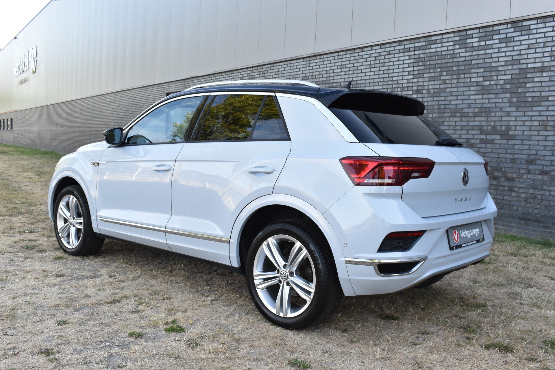Volkswagen T-Roc 1.5 TSI Sport Business R Carplay Automaat R, 12 maanden, Stof, Euro 6, 4 cilinders