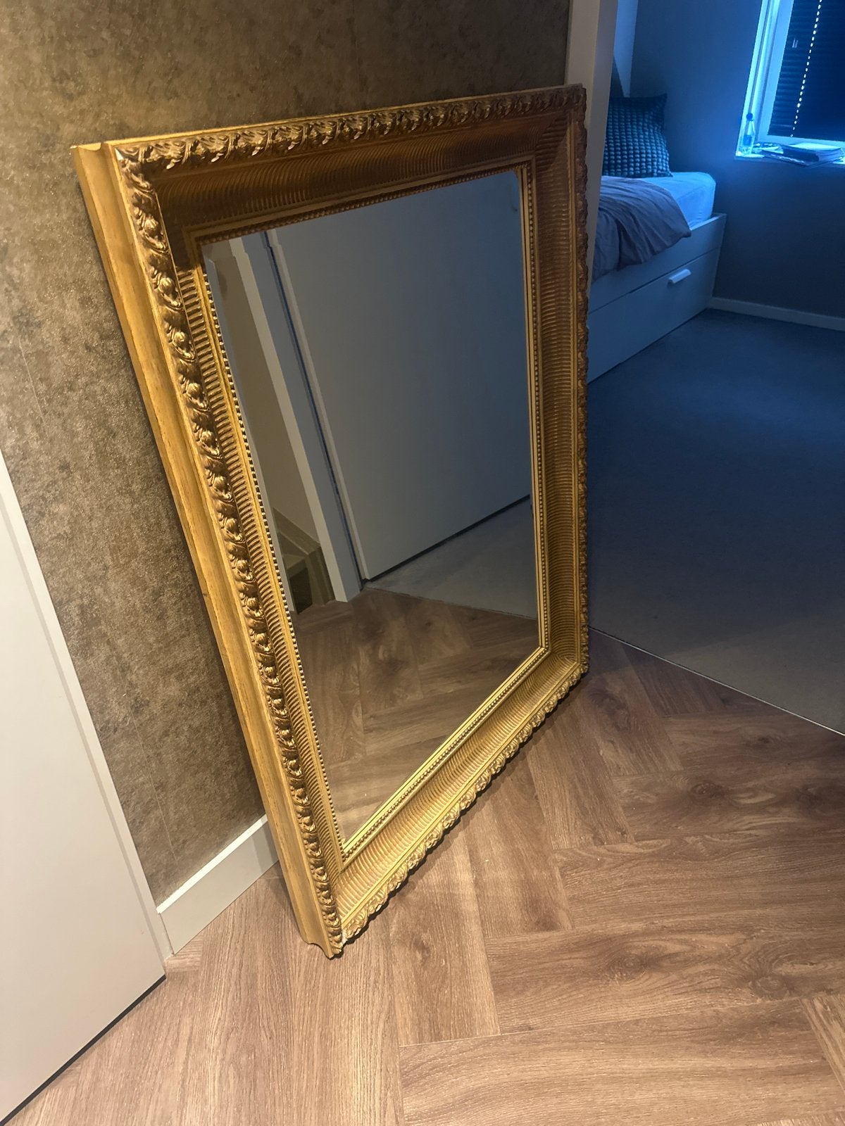 Grote spiegel met gouden lijst - 150x110 cm, Huis en Inrichting, Ophalen, Gebruikt, 100 tot 125 cm, 150 tot 200 cm