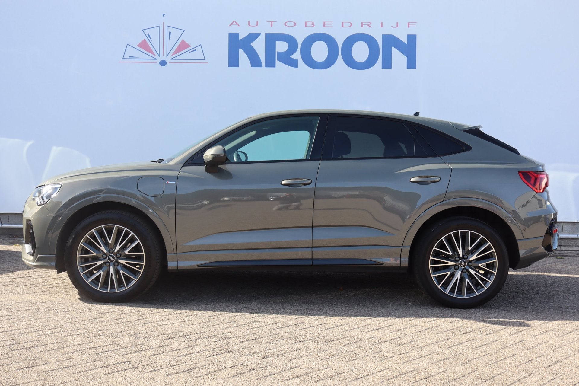 Audi Q3 Sportback 45 TFSI e S Edition | SOH 87 % | S-Line |, Auto's, Dealer onderhouden, Gebruikt, Euro 6, 150 pk