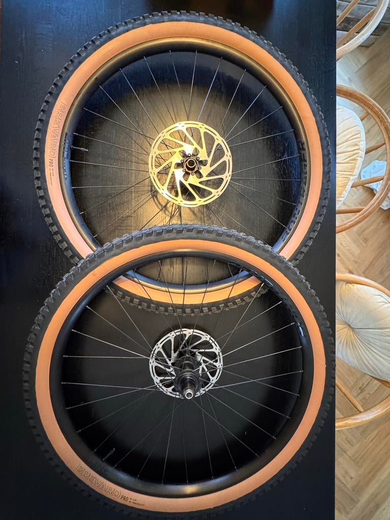 Nieuwe Bontrager Line TLR 30 29 inch Boost MTB wielset, Ophalen of Verzenden, Nieuw, Wiel
