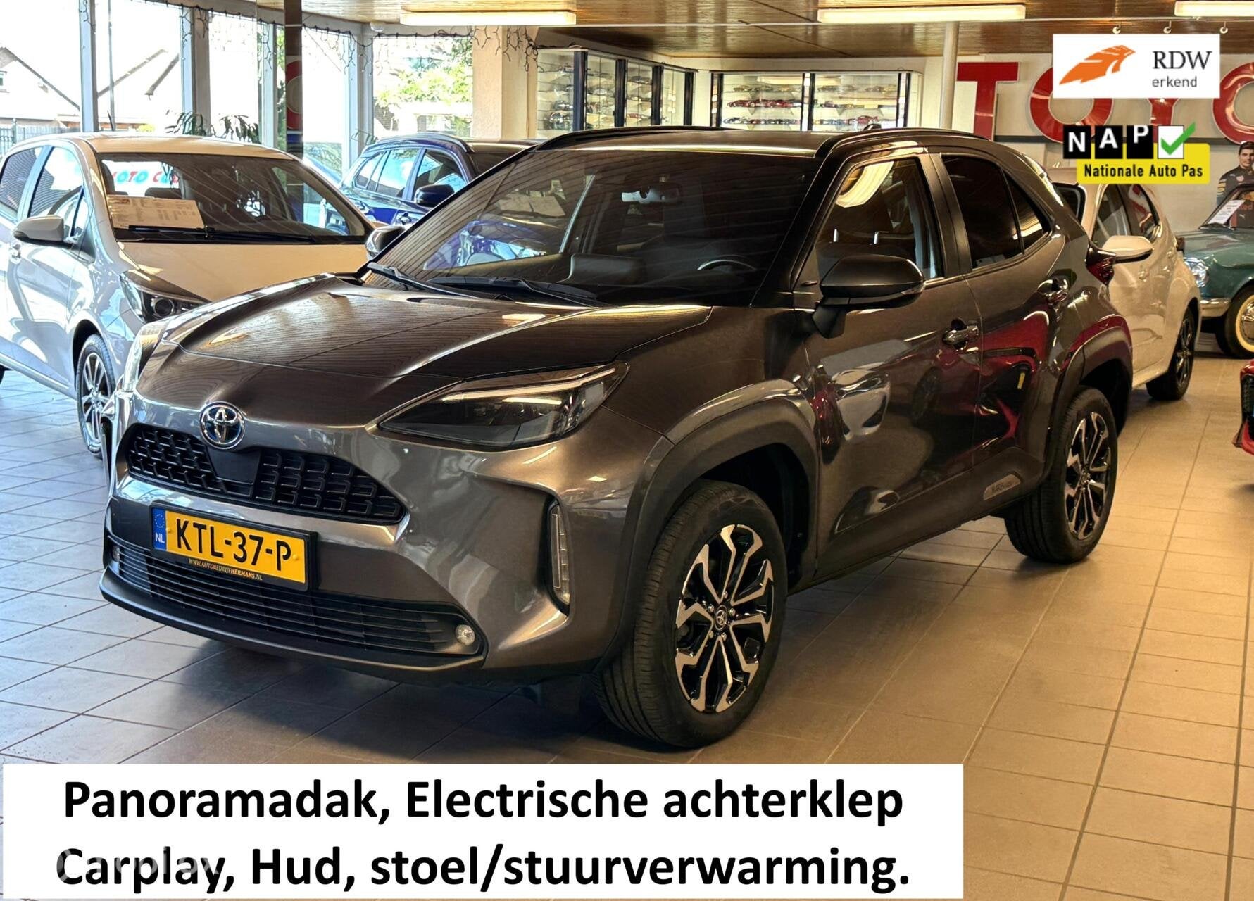 Toyota Yaris Cross 1.5 Hybrid, Panoramadak, HUD, Stoel/stuur, 12 maanden, Stof, Gebruikt, 116 pk