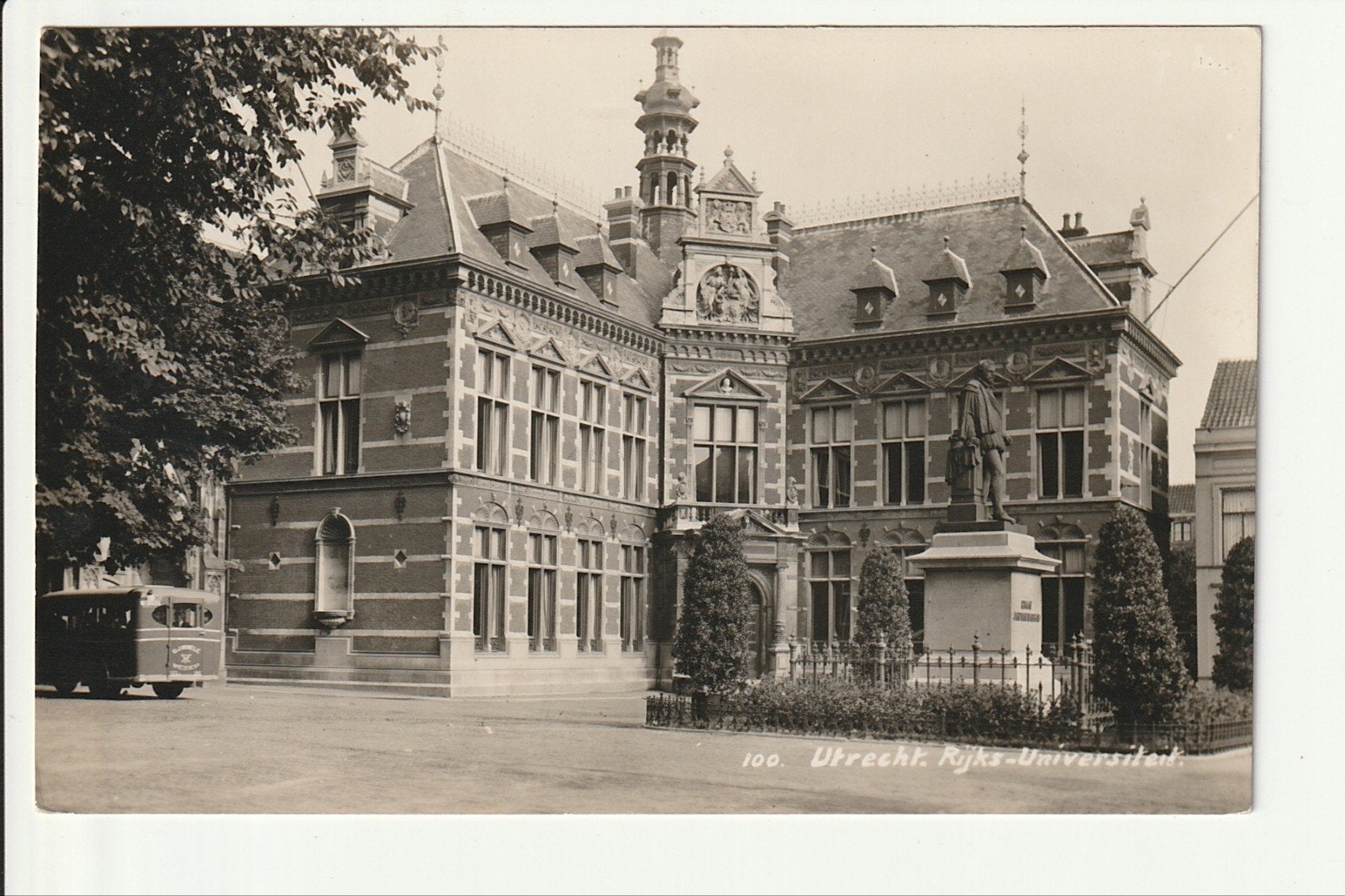 UTRECHT RIJKS UNIVERSITEIT AUTO'S VW BUS OUDE TOURINGCAR, Ophalen of Verzenden, 1960 tot 1980, Utrecht