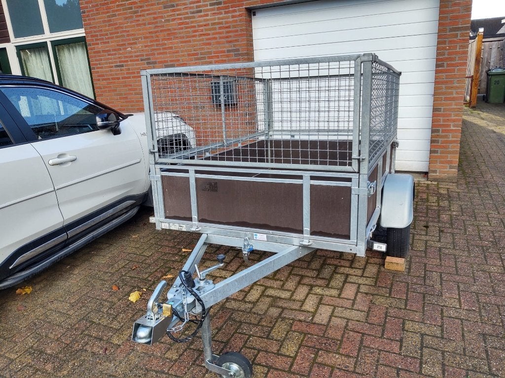 Unieke aanhangwagen Lider waarmee u een boot kunt vervoeren, Ophalen, Zo goed als nieuw