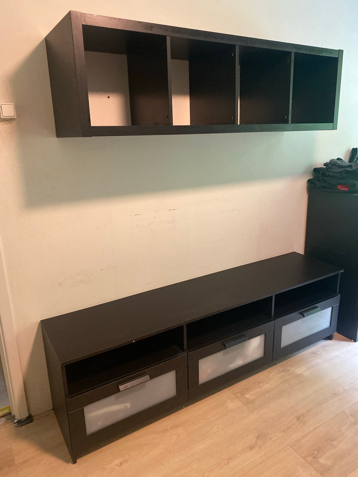Zwart TV-meubel met wandplank - Gebruikt, Ophalen, Gebruikt, 200 cm of meer, Minder dan 100 cm