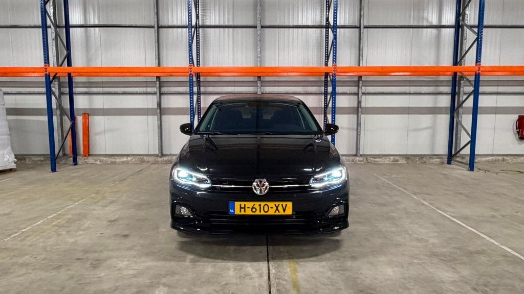 Volkswagen Polo 1.0 TSI 95PK 5D Bluemotion 2020 Zwart, Auto's, Stof, Zwart, 95 pk, Origineel Nederlands