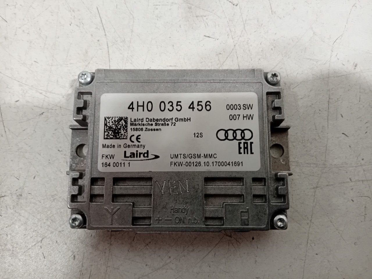 Antenne versterker Volkswagen Golf, Ophalen of Verzenden, Van der Ven Autorecycling B.V., Onderdelen@venauto.nl, Ettenseweg 76, 4706 PB Roosendaal, The Netherlands