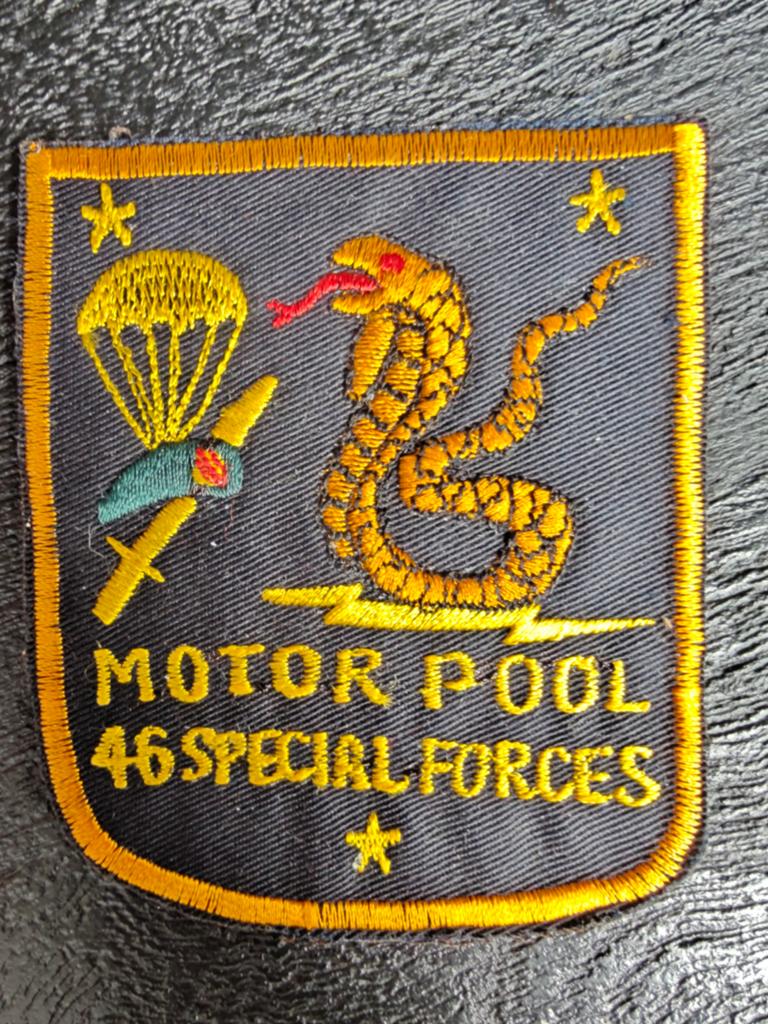 US 46th SPECIAL FORCES IN THAILAND " MOTOR POOL", VIETNAM WA, Ophalen of Verzenden, Landmacht, Amerika, Embleem of Badge