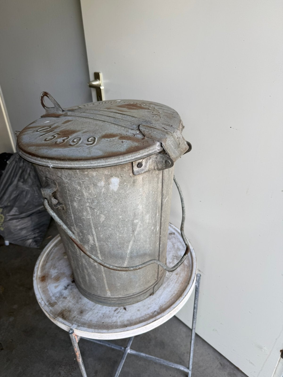 Vintage zinken prullenbakken, Ophalen, Zo goed als nieuw, Kunststof