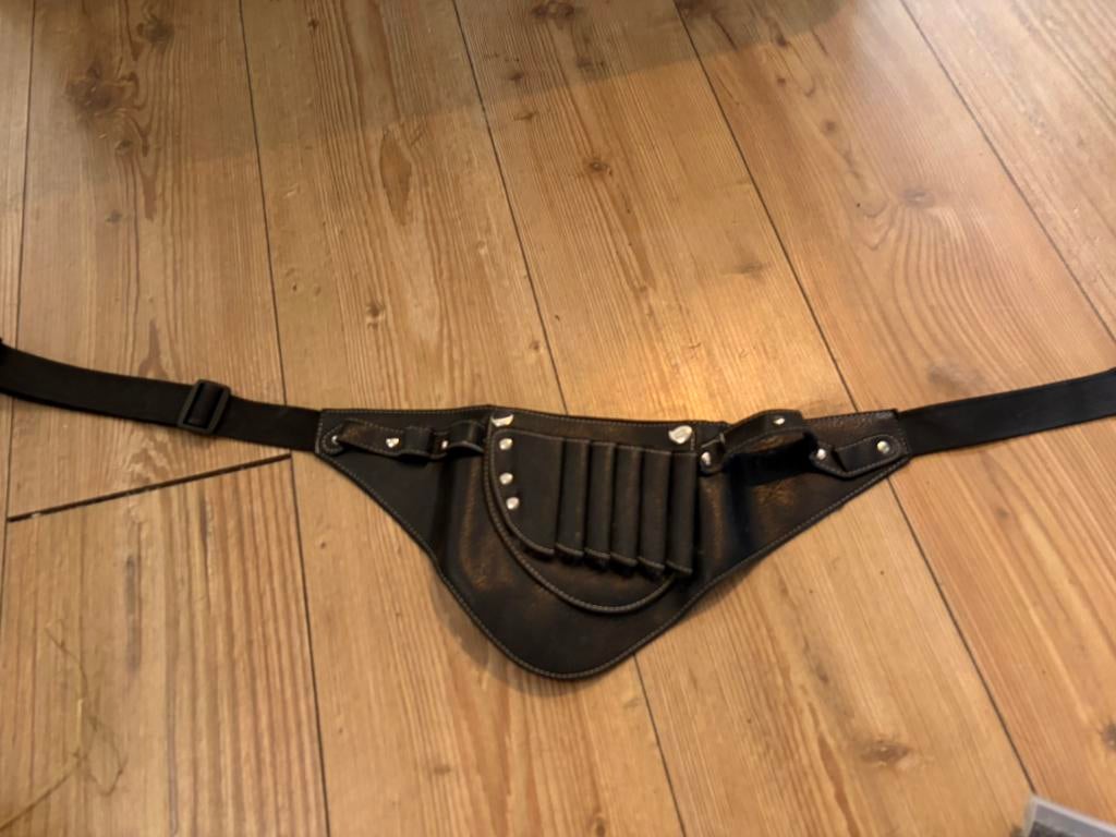 Scharenholster hondentrimmen, Ophalen