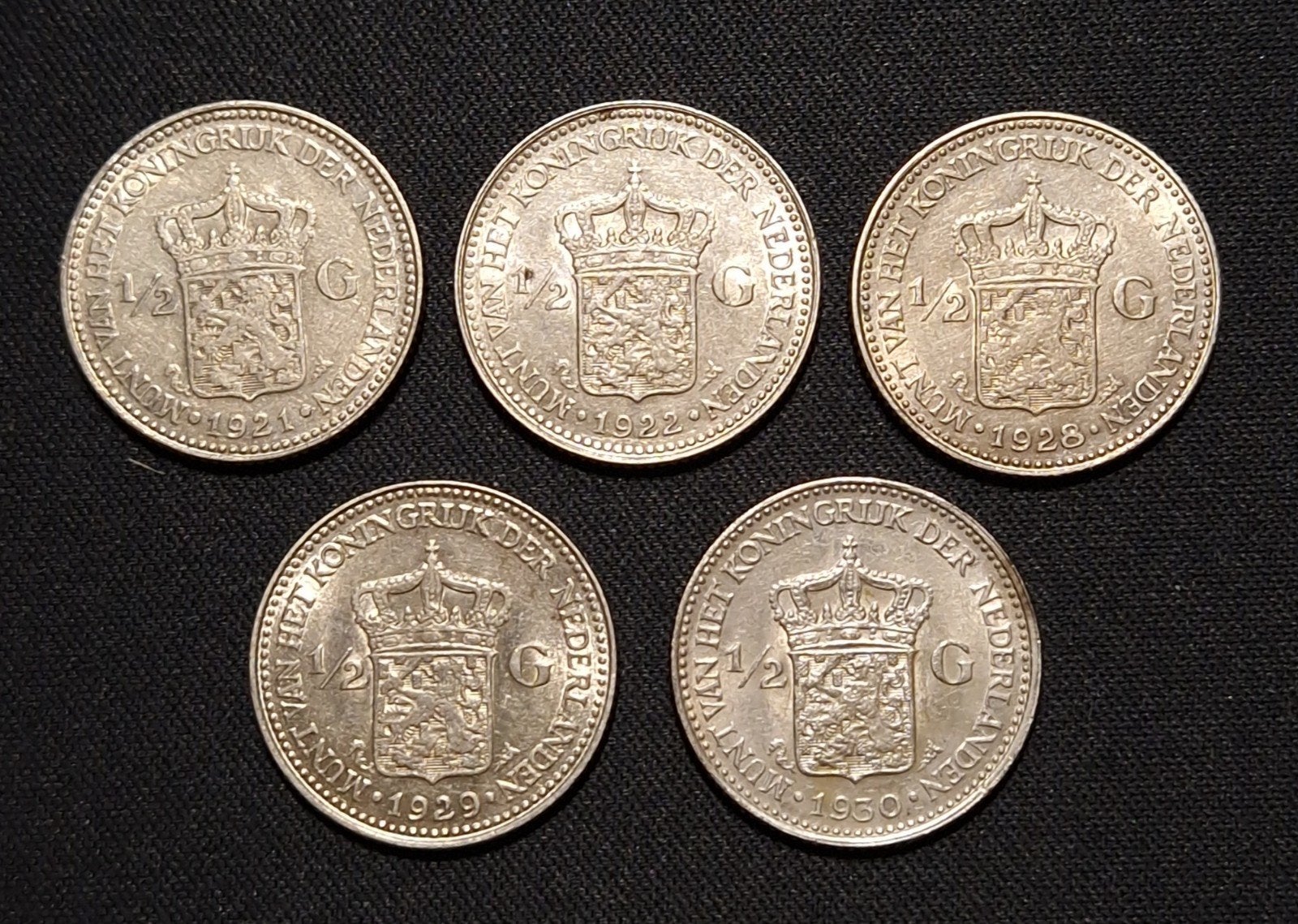 serie halve guldens 1921, 22, 28, 29 en 30, Postzegels en Munten, ½ gulden, Zilver, Koningin Wilhelmina, Verzenden