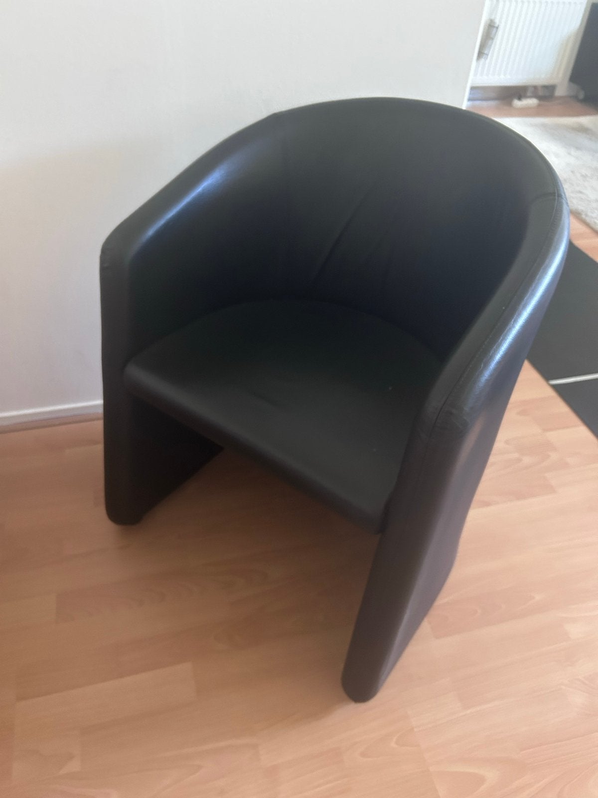Zwarte leren fauteuil - Comfortabele stoel, Ophalen, Gebruikt, Zwart, Leer