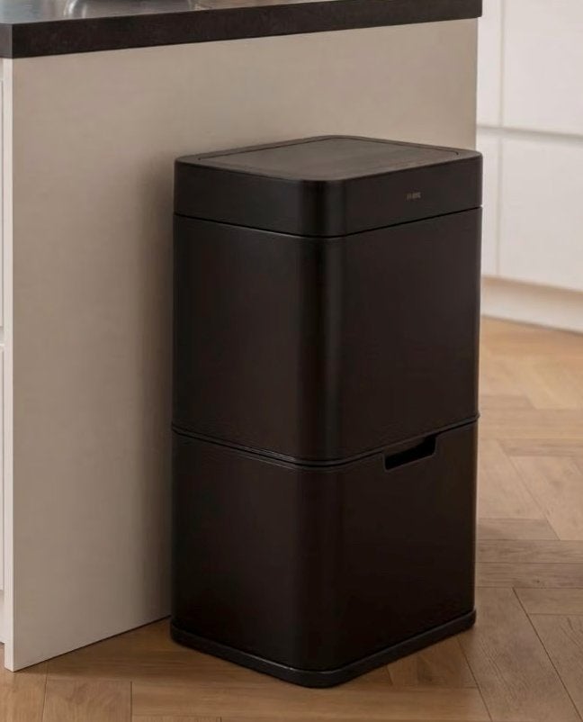 Zwart Prullenbak met afvalscheiding en sensor- 60 litre., Gebruikt, 40 liter of meer, Ophalen of Verzenden, Rvs