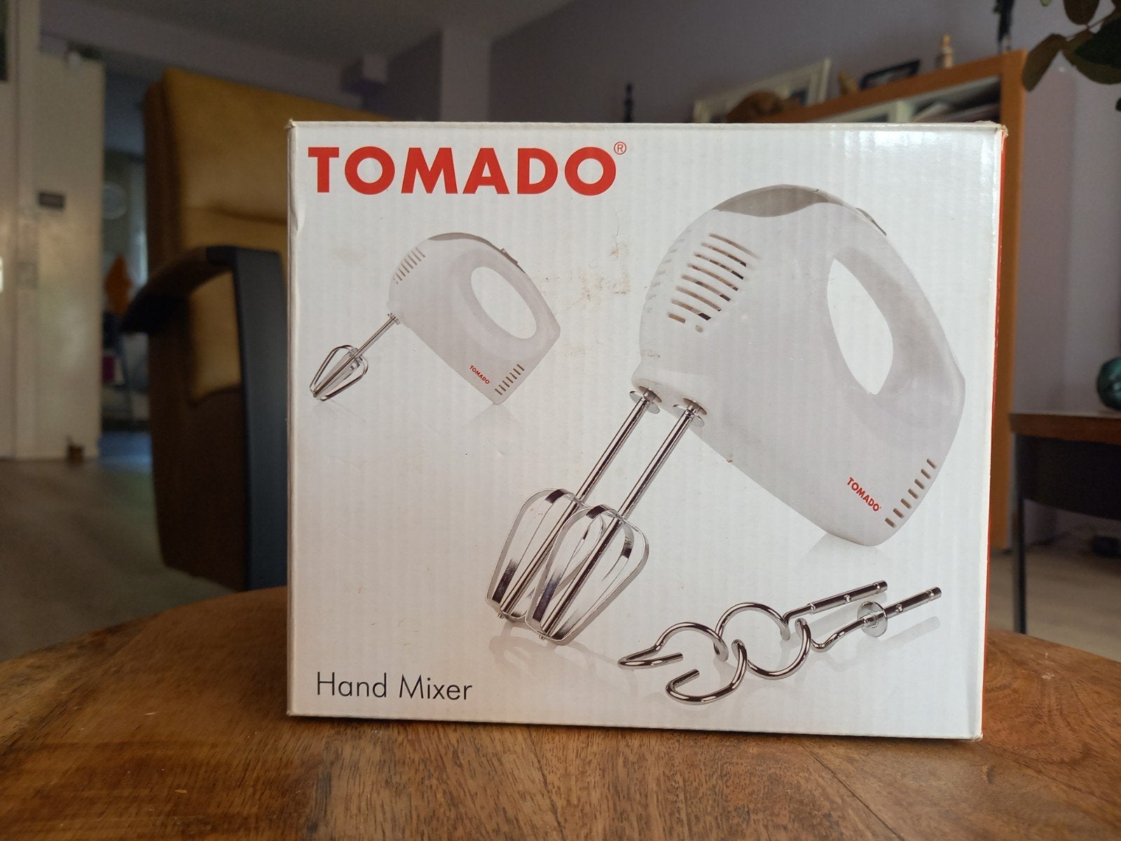 Tomado Handmixer - Zo goed als nieuw, Minder dan 1 liter, Ophalen of Verzenden, Zo goed als nieuw, 3 snelheden of meer