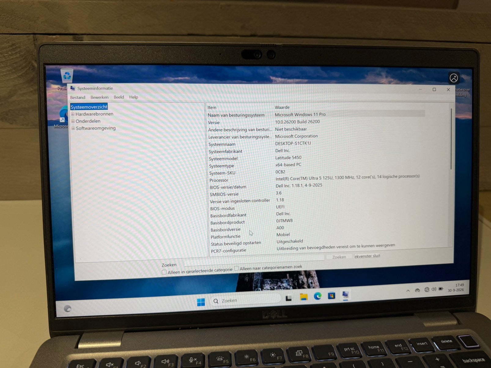DELL Latitude 5450 - QWERTY - 14 inch, 2 tot 3 Ghz, 14 inch, Ophalen of Verzenden, Zo goed als nieuw