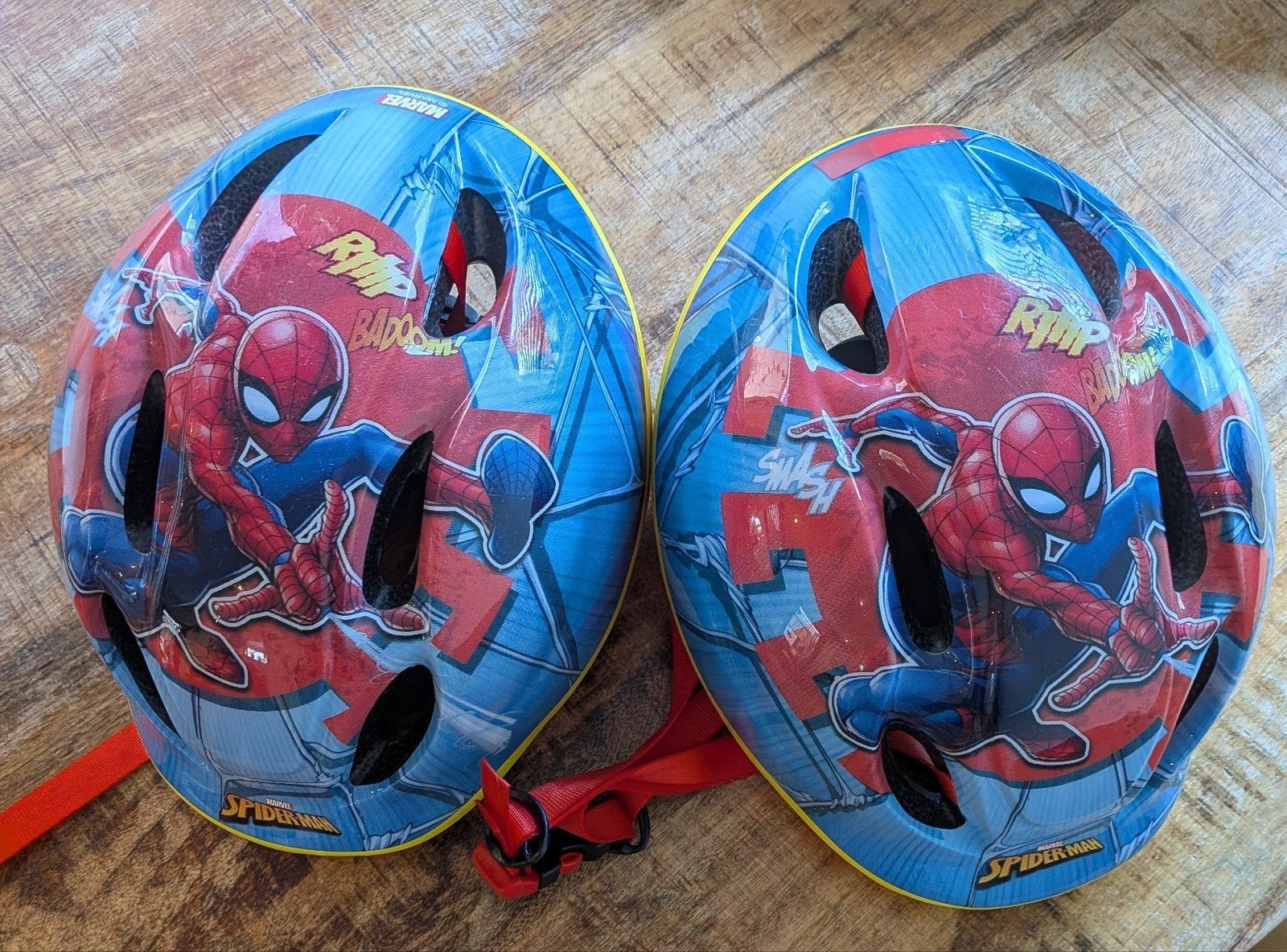 2 Spiderman Fietshelmen voor Kinderen, Marvel Spiderman, Gebruikt, M, Jongen of Meisje