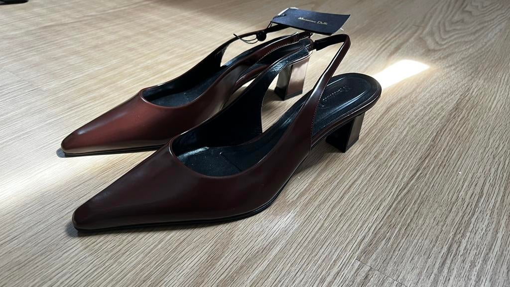 Massimo Dutti Heeled Slingback Shoes, Kleding | Dames, Schoenen, Ophalen, Schoenen met lage hakken, Bruin, Nieuw