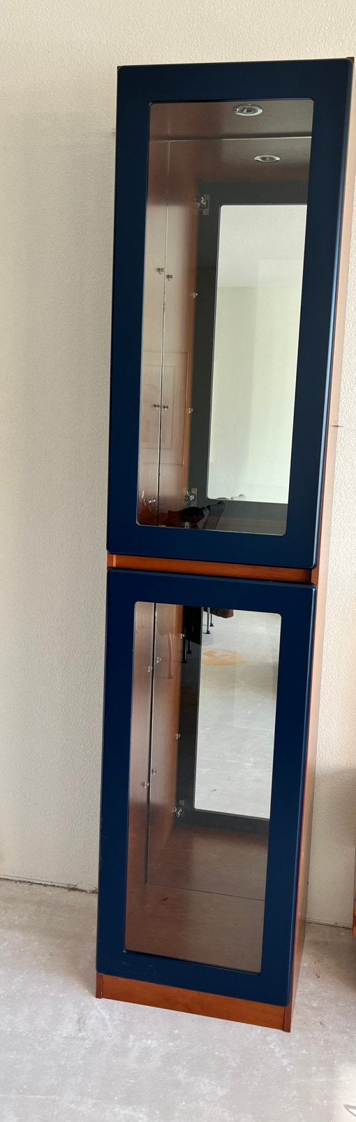 Vitrinekast kersenhout kast met glazen deuren, 200 cm of meer, 25 tot 50 cm, Met deur(en), Kersenhout