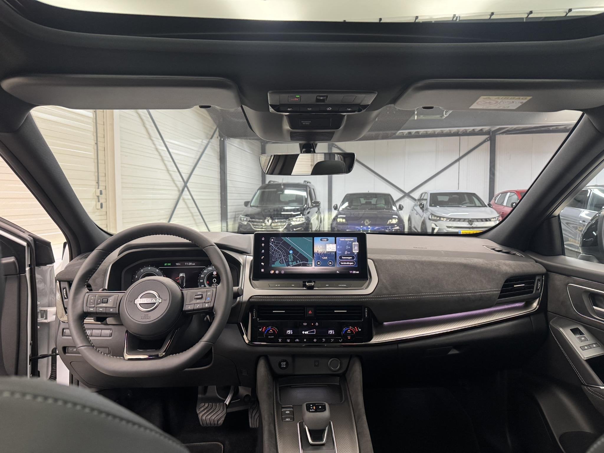 Nissan Qashqai 1.3 MHEV Xtronic N-Design / Panoramadak / Sto, Auto's, Euro 6, 4 cilinders, Wit, Bedrijf