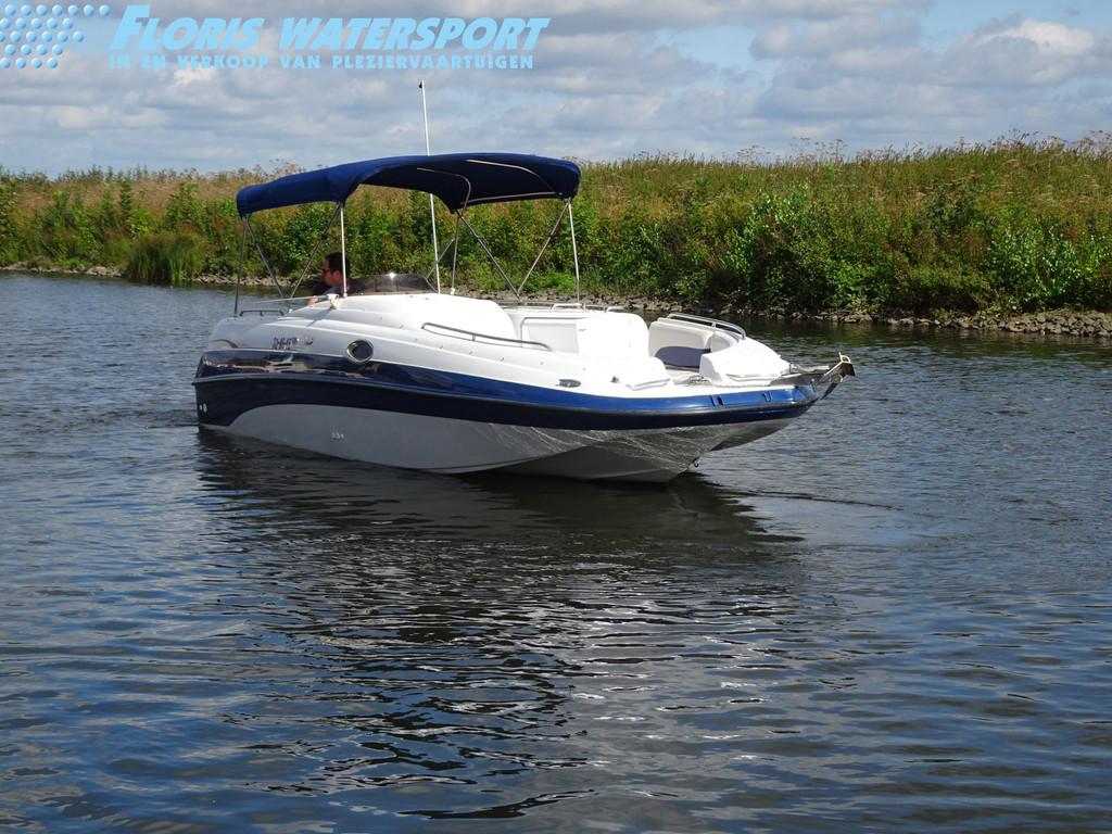 crownline 238 DB (bj 2000), Gebruikt, Overige brandstoffen, 6 tot 9 meter, 50 pk of meer