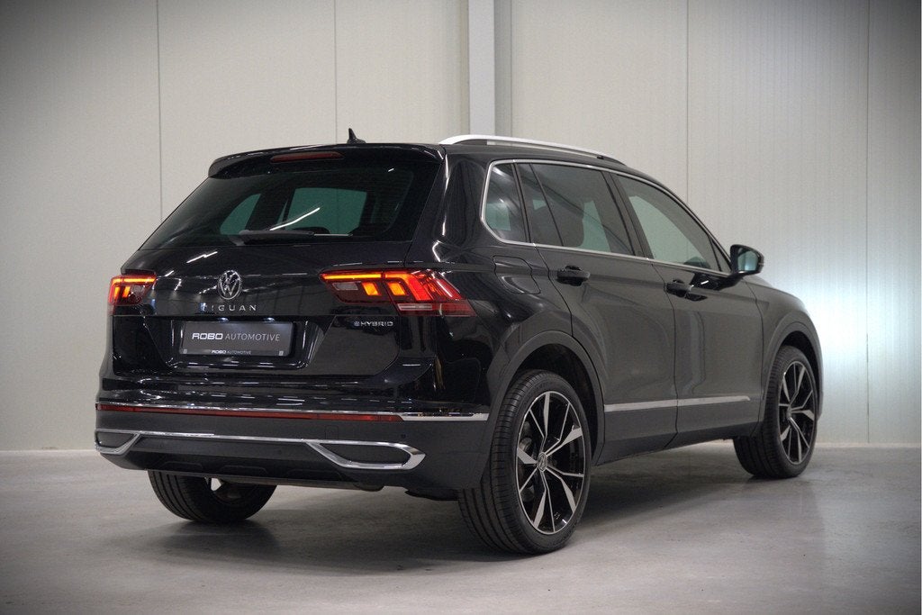 Volkswagen Tiguan 1.4 TSI eHybrid Elegance Business | Stoelv, Auto's, Alcantara, Zwart, Hybride Elektrisch/Benzine, SUV of Terreinwagen