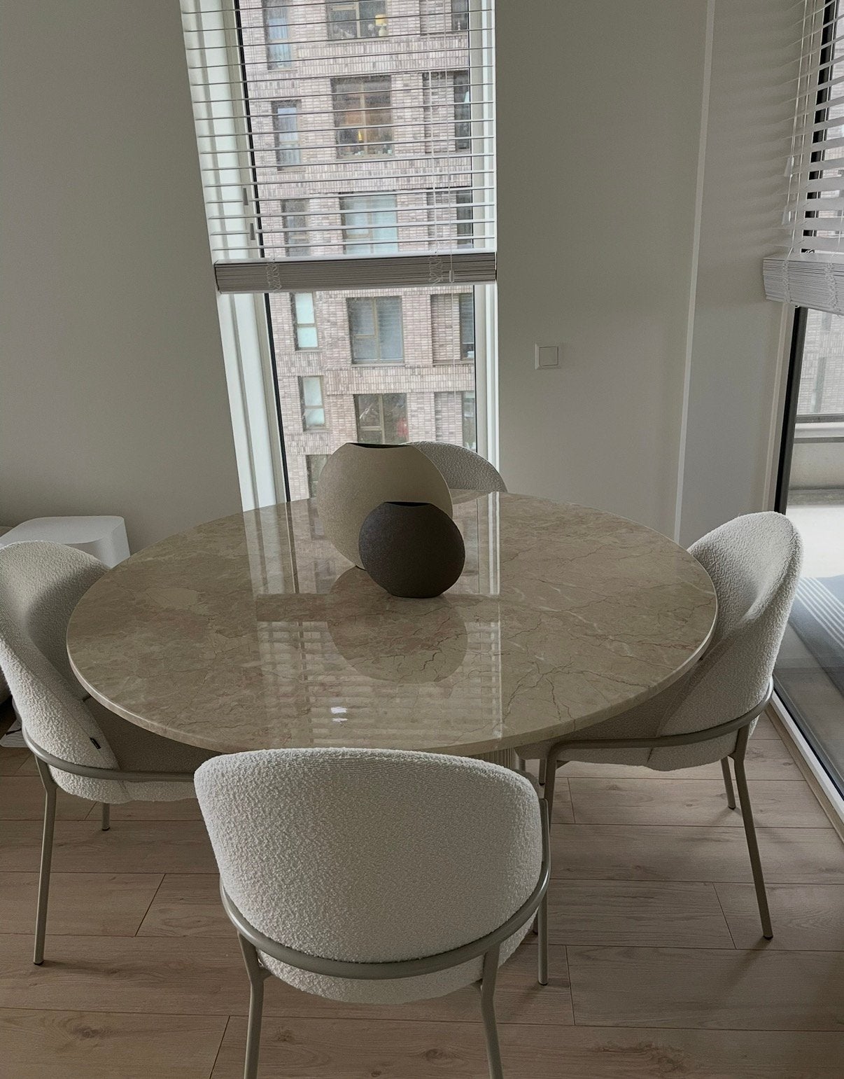 Marmeren eettafel en salontafels, Huis en Inrichting, Ophalen, Zo goed als nieuw