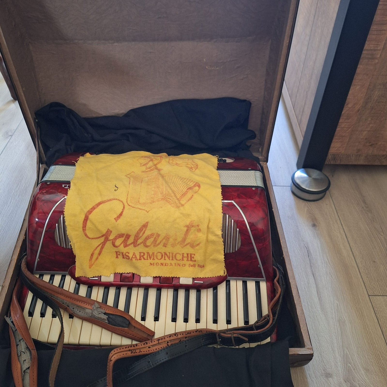 Vintage Galanti piano-accordeon – 41 toetsen / 120 bas, Muziek en Instrumenten, Accordeons, Overige merken, Gebruikt, Met koffer
