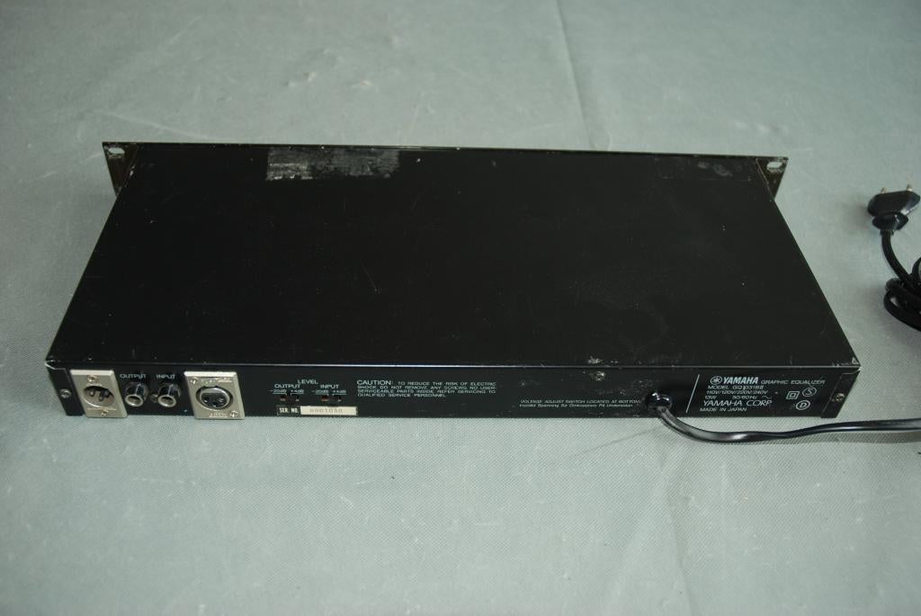 Yamaha Equalizer 31 bands GQ1031II   <24240340>, Muziek en Instrumenten, Instrumenten | Onderdelen, Gebruikt, ., Drums of Percussie