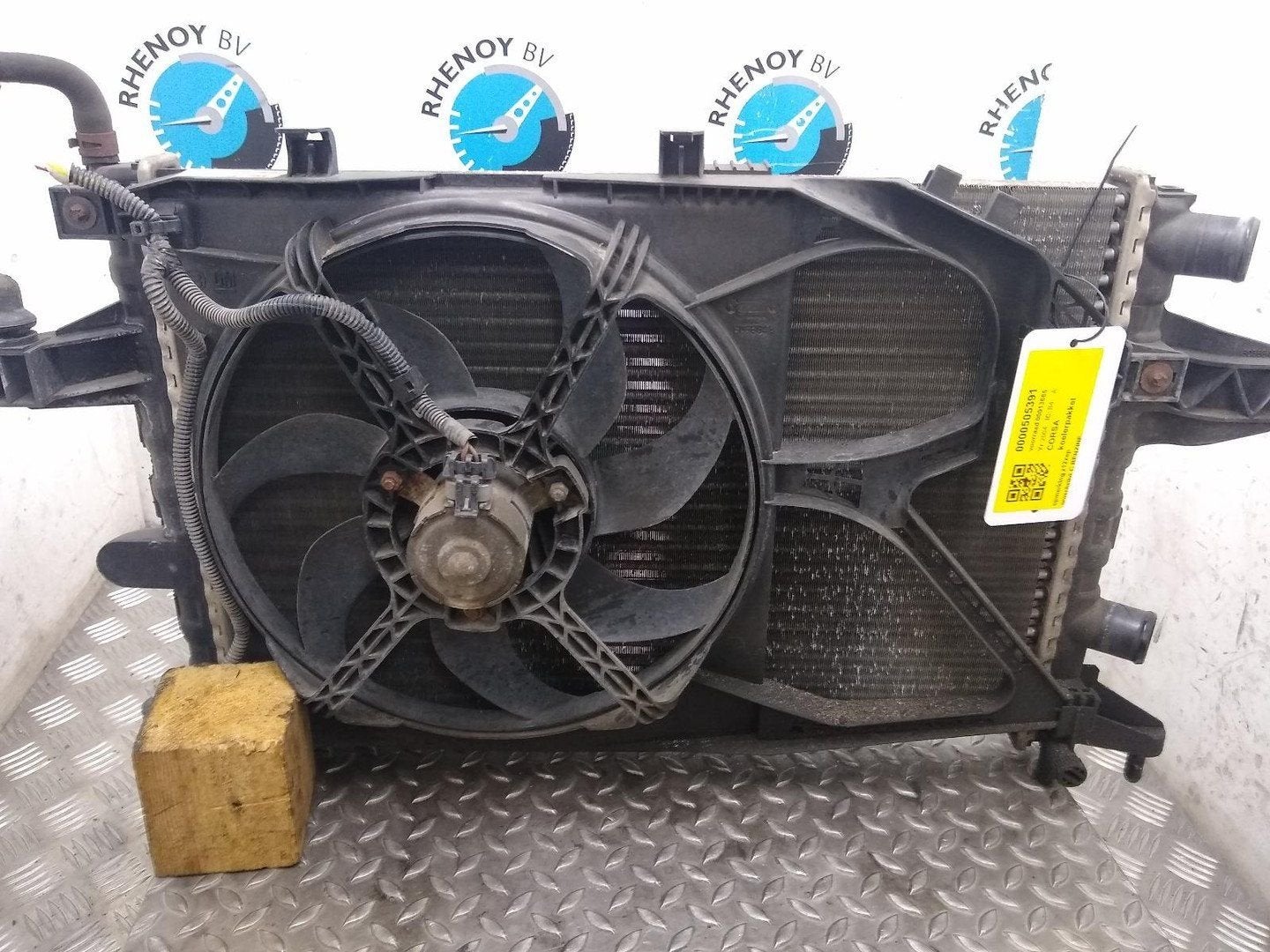 OPEL CORSA 1.2-16V RHYTHM KOELERPAKKET 2004, Ophalen of Verzenden, Gebruikt, Stiba lid