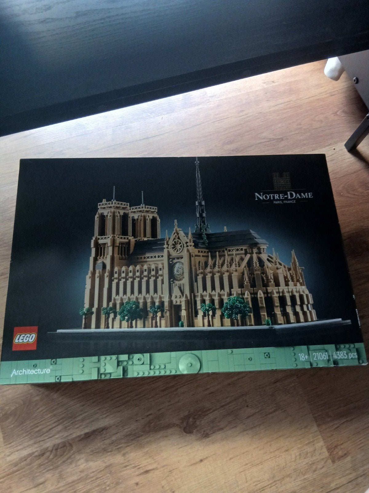 LEGO Architecture 21061 Notre-Dame Parijs, Ophalen of Verzenden, Nieuw